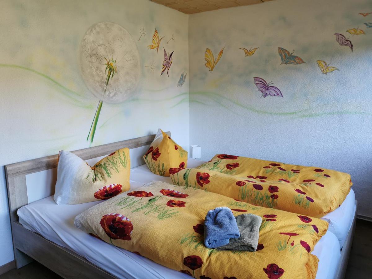 Hotel-Pension Rennsteighutte Фрауенвалд Екстериор снимка