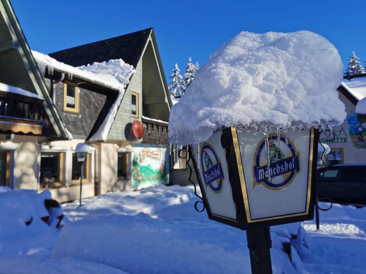 Hotel-Pension Rennsteighutte Фрауенвалд Екстериор снимка