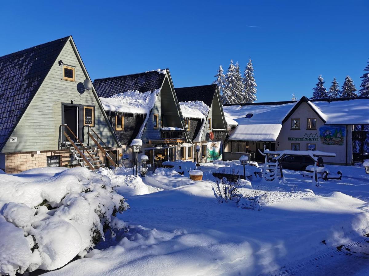 Hotel-Pension Rennsteighutte Фрауенвалд Екстериор снимка