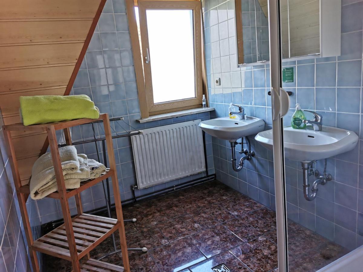 Hotel-Pension Rennsteighutte Фрауенвалд Екстериор снимка